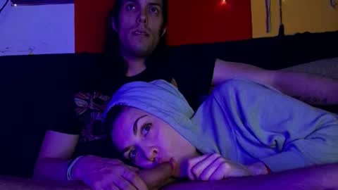 Snapshot of tarian_xxx chatting on November 2025 04:51:02 AM T J online show from November 2025 04:51:02 AM