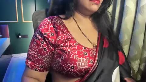 tarivishu23 online show from February 2026 01:35:02 AM