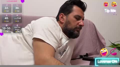 tarkan198 online show from March 2026 08:03:01 PM