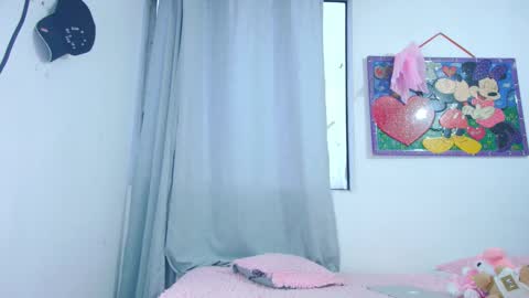 Snapshot of tarra_rios chatting on September 2025 10:47:01 PM tara rios online show from September 2025 10:47:01 PM