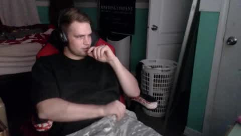 tarus333 online show from October 2025 08:13:01 AM