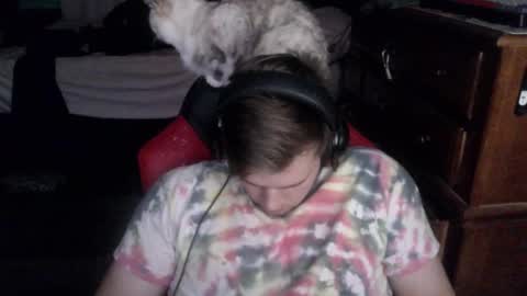 tarus333 online show from November 2025 02:45:02 AM