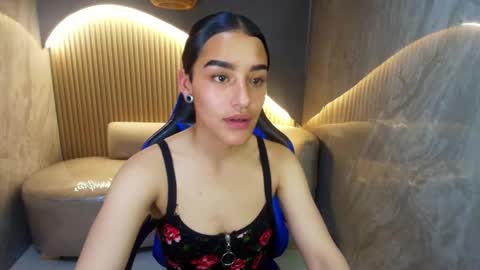 Tash  online show from September 2025 08:31:02 PM
