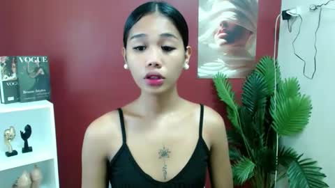 Snapshot of tashaa_09 chatting on February 2026 01:11:02 PM call me tashaa online show from February 2026 01:11:02 PM