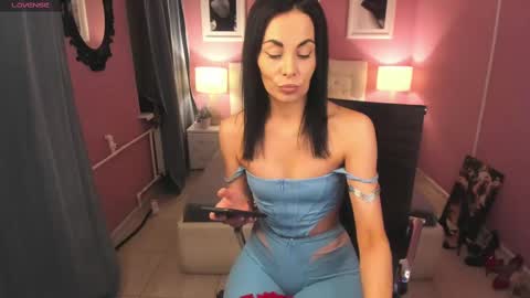 Tasha online show from February 2025 09:39:01 PM