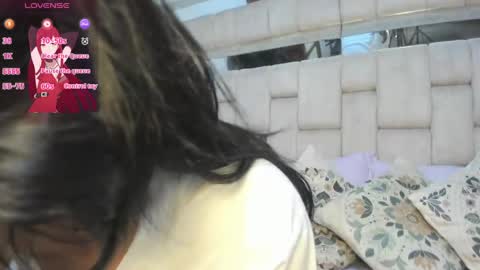 Snapshot of tashi_cute7 chatting on June 2026 03:17:02 PM Tashi online show from June 2026 03:17:02 PM
