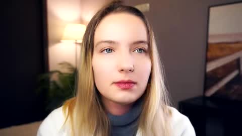 Snapshot of tashinapetitto chatting on October 2025 08:01:01 AM Your Ressie online show from October 2025 08:01:01 AM