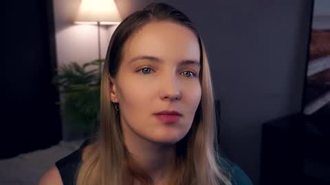 Snapshot of tashinapetitto chatting on October 2025 07:29:01 AM Your Ressie online show from October 2025 07:29:01 AM