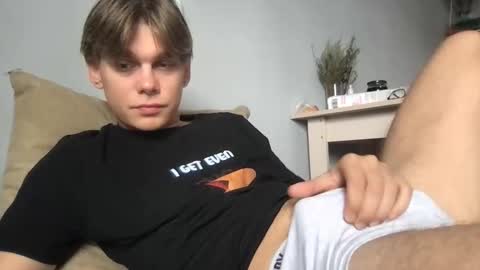 tasteithorny online show from September 2025 09:11:01 AM