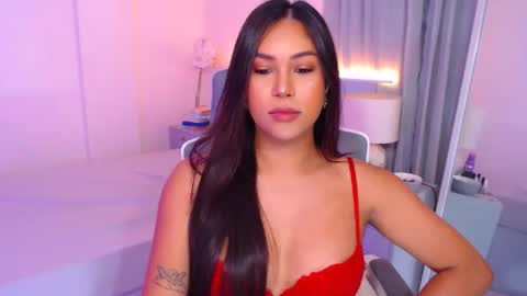 Miss Tati online show from May 2026 08:14:01 PM