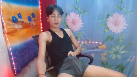 Snapshot of tastylicious_kim chatting on December 2024 03:59:02 AM Ask me online show from December 2024 03:59:02 AM