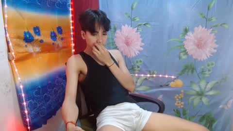 Snapshot of tastylicious_kim chatting on December 2024 01:18:01 AM Ask me online show from December 2024 01:18:01 AM
