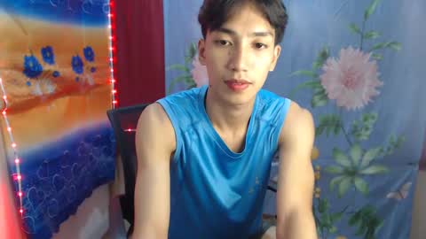 Snapshot of tastylicious_kim chatting on January 2025 10:43:01 AM Ask me online show from January 2025 10:43:01 AM
