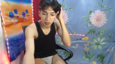 Snapshot of tastylicious_kim chatting on January 2025 11:10:01 AM Ask me online show from January 2025 11:10:01 AM
