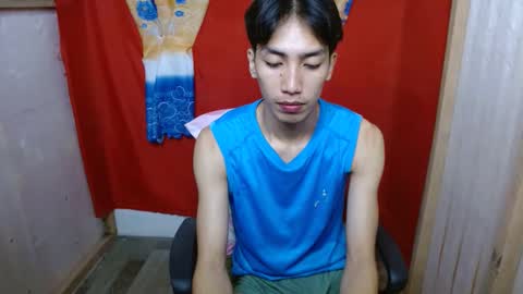 Snapshot of tastylicious_kim chatting on January 2025 12:19:02 PM Ask me online show from January 2025 12:19:02 PM