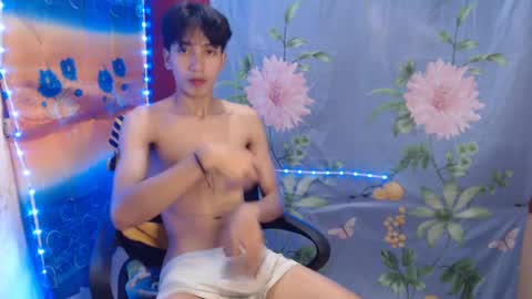 Snapshot of tastylicious_kim chatting on February 2025 04:28:02 AM Ask me online show from February 2025 04:28:02 AM