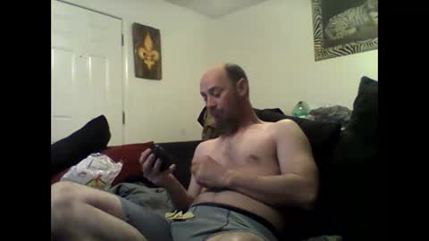 Snapshot of tat2dguy42 chatting on February 2025 12:33:01 AM Tatdguy42 online show from February 2025 12:33:01 AM