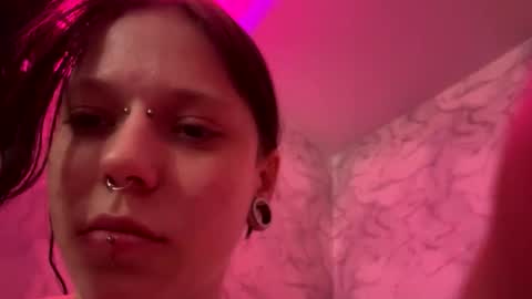 tata__goth_ online show from February 2026 05:08:01 AM