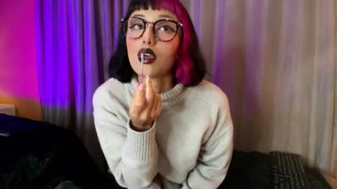 Snapshot of tati_cardenas chatting on March 2025 07:27:02 AM AME online show from March 2025 07:27:02 AM