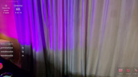 Snapshot of tati_cardenas chatting on March 2025 10:32:02 AM AME online show from March 2025 10:32:02 AM