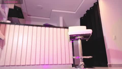 Snapshot of tatiana1004 chatting on April 2026 03:44:02 AM tatiana1004 online show from April 2026 03:44:02 AM