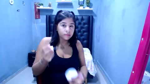 Snapshot of tatiana499 chatting on June 2026 09:31:02 PM Tatiana online show from June 2026 09:31:02 PM