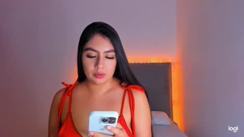 Snapshot of tatiana_2000 chatting on March 2026 11:00:01 PM Tatiana online show from March 2026 11:00:01 PM