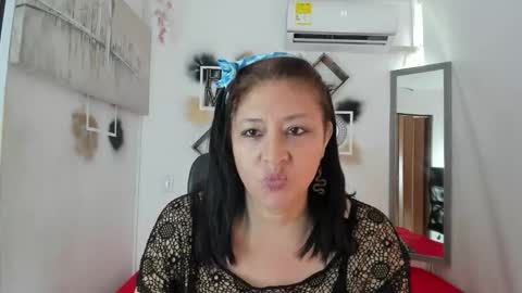 tatiana_sofiaa online show from October 2025 02:37:01 PM