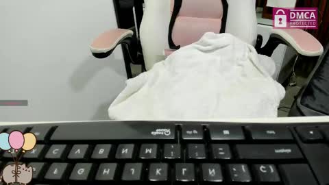 i am tatiana  online show from October 2025 12:14:02 PM