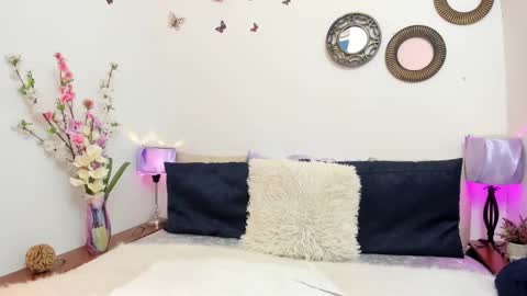 Tatiana Potter online show from March 2025 06:30:01 PM