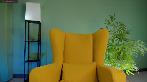 Snapshot of taticamomile chatting on March 2026 05:35:02 AM Tatica online show from March 2026 05:35:02 AM