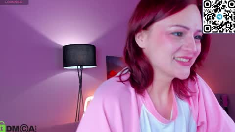 Snapshot of taticamomile chatting on April 2026 01:12:02 PM Tatica online show from April 2026 01:12:02 PM