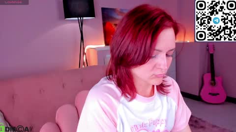 Snapshot of taticamomile chatting on April 2026 12:49:01 PM Tatica online show from April 2026 12:49:01 PM