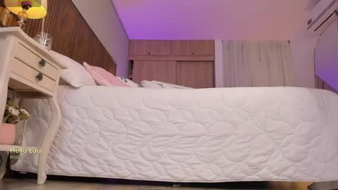 Tatiana      independent girl  online show from April 2026 11:53:01 AM