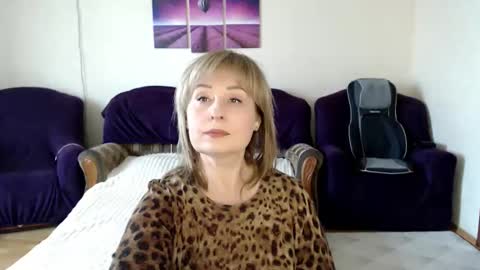 Snapshot of tattease chatting on April 2026 12:43:02 PM Tattease online show from April 2026 12:43:02 PM