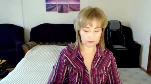 Snapshot of tattease chatting on May 2026 11:15:02 AM Tattease online show from May 2026 11:15:02 AM