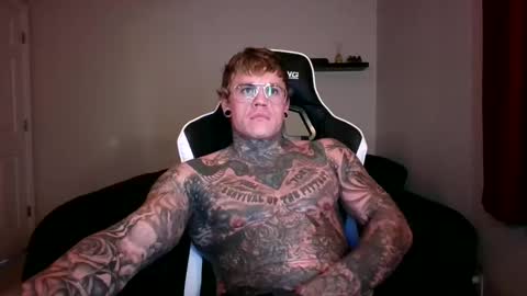 Snapshot of tatteddaddy9000 chatting on September 2025 04:36:01 AM D-Man online show from September 2025 04:36:01 AM