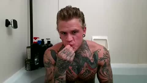 Snapshot of tatteddaddy9000 chatting on September 2025 12:38:01 AM D-Man online show from September 2025 12:38:01 AM