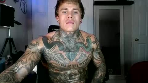 Snapshot of tatteddaddy9000 chatting on October 2025 03:49:01 AM D-Man online show from October 2025 03:49:01 AM