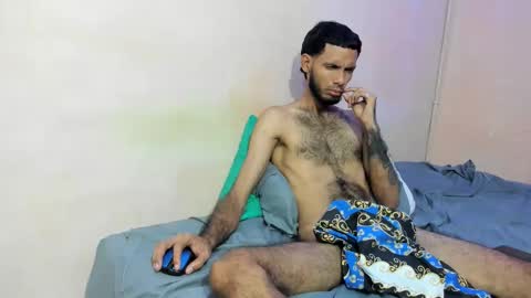 Snapshot of tatto_destroyer chatting on April 2026 06:03:01 AM Fernando online show from April 2026 06:03:01 AM