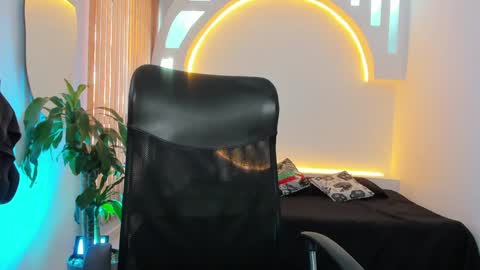 tattokoi online show from January 2025 10:01:01 PM