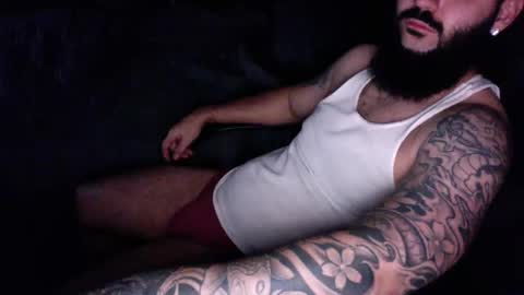 Snapshot of tattooedandbearded22 chatting on September 2025 06:26:02 AM tattooedandbearded22 online show from September 2025 06:26:02 AM
