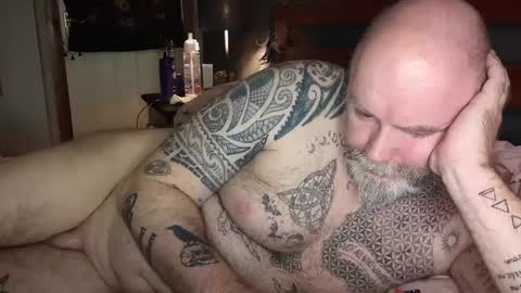 Snapshot of tattooeddilf01 chatting on December 2024 04:53:02 AM Tattooeddilf 01 online show from December 2024 04:53:02 AM