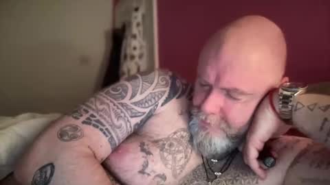 Snapshot of tattooeddilf01 chatting on January 2025 02:08:01 AM Tattooeddilf 01 online show from January 2025 02:08:01 AM