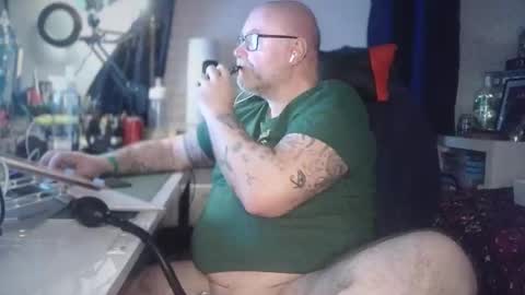 Tattooeddilf 01 online show from April 2026 09:13:01 PM