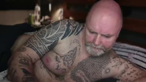 Tattooeddilf 01 online show from May 2026 10:14:02 PM