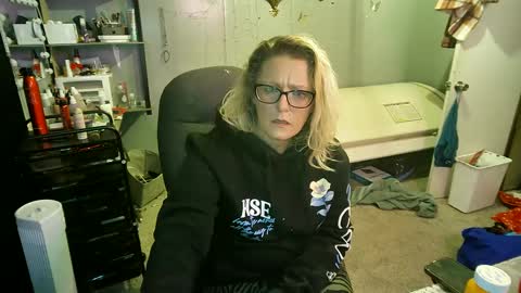 Snapshot of tattooeddirtyteacher chatting on February 2025 09:23:01 AM Lisa Lovely online show from February 2025 09:23:01 AM
