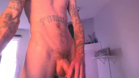 Snapshot of tattooednudedude chatting on January 2025 01:47:01 PM Mr. Favorite online show from January 2025 01:47:01 PM