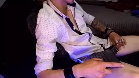 Snapshot of tattooman777 chatting on February 2026 02:13:02 AM Jean pool online show from February 2026 02:13:02 AM