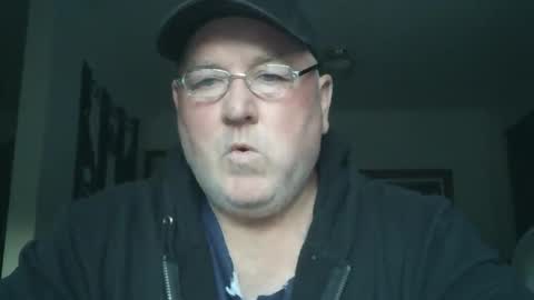 Snapshot of tattzsexy chatting on October 2025 08:33:01 AM tattzsexy online show from October 2025 08:33:01 AM